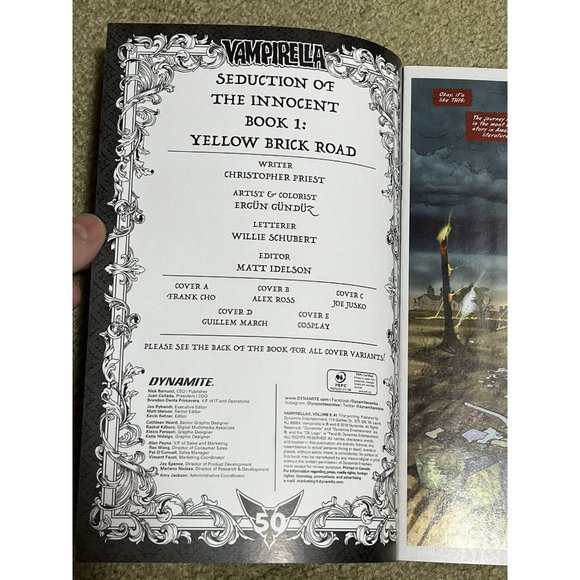 VAMPIRELLA #1 SEDUCTION OF INNOCENT ARTGERM EXCLUSIVE VIRGIN COVER LTD 1/400 NM+ - Picture 3 of 4